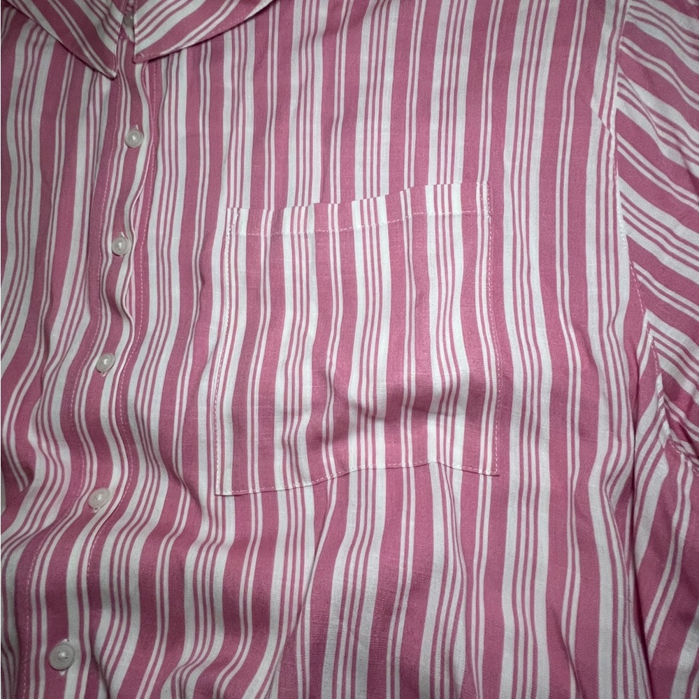 NWT Torrid Women Plus Pink/ White Striped Button-Up Long Sleeve Blouse Sz 4X A2 - Picture 9 of 10